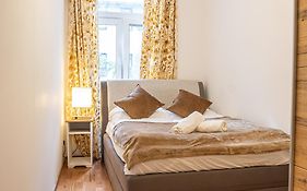 Home Like 2Br Apt Near Wien Penzing